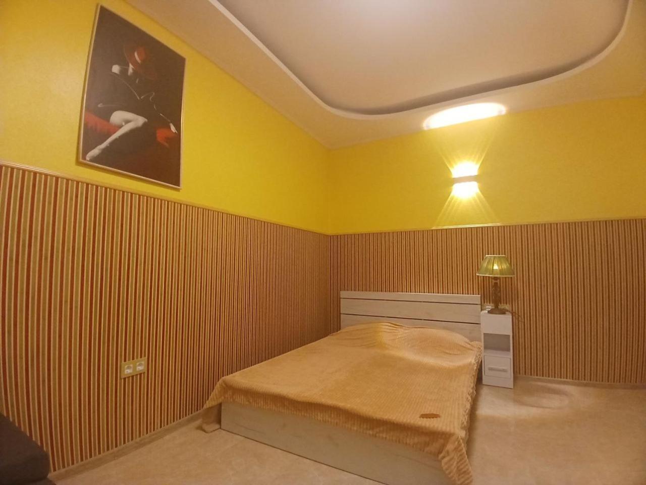 Arnautskaya Apartments Oldenburg Bagian luar foto